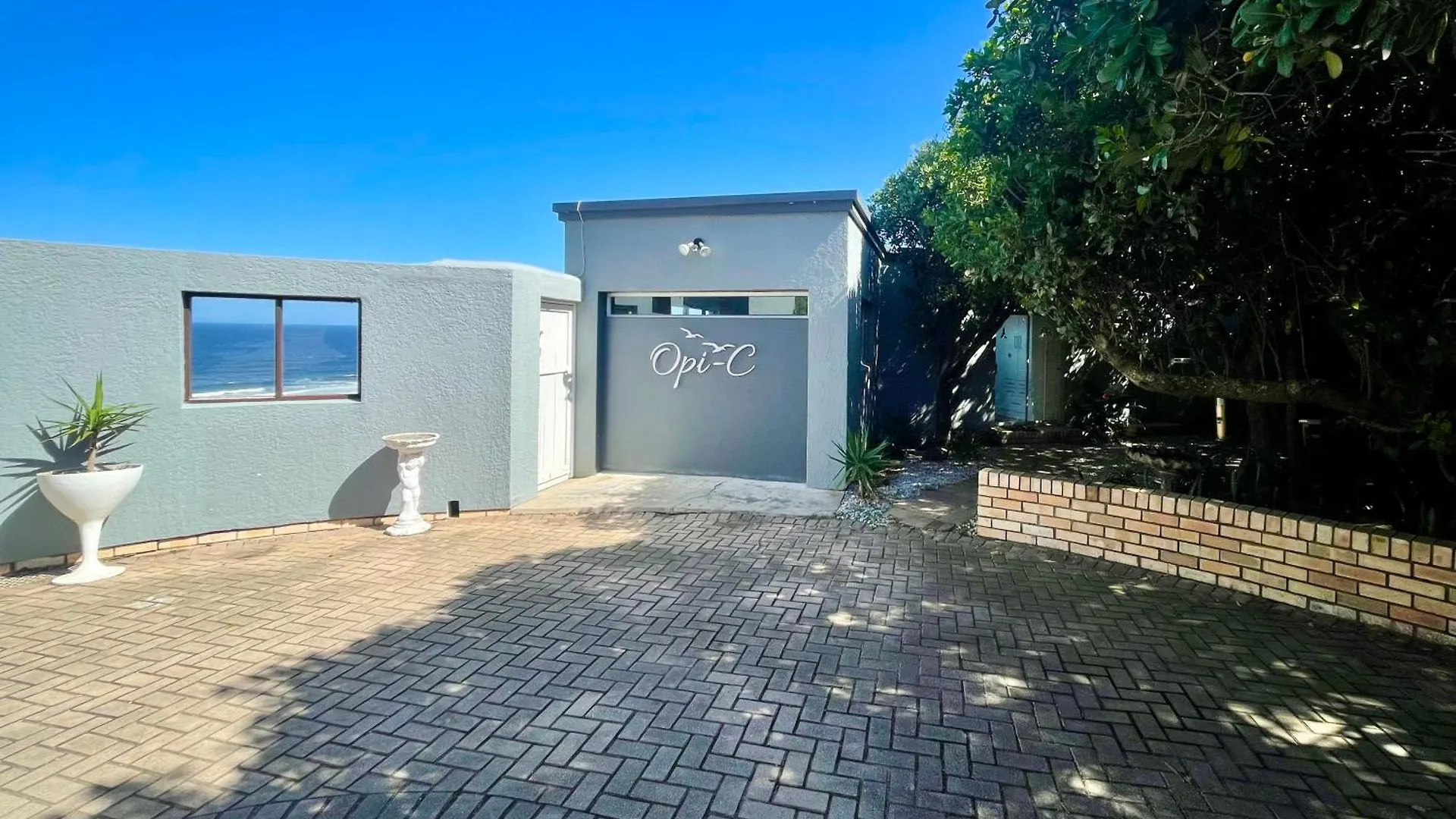Opi-See Port Elizabeth